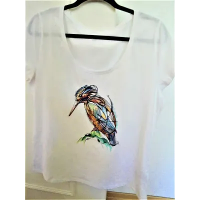 Closeup of the Bright Birdie embroidery design featuring vibrant colors and intricate details.