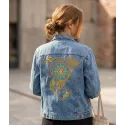 Dreamcatcher 14 embroidery design preview showcasing intricate stitching patterns inspired by Native American art.