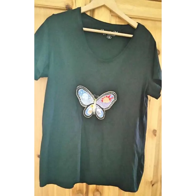 Fantastic Butterfly Night and Day free embroidery design